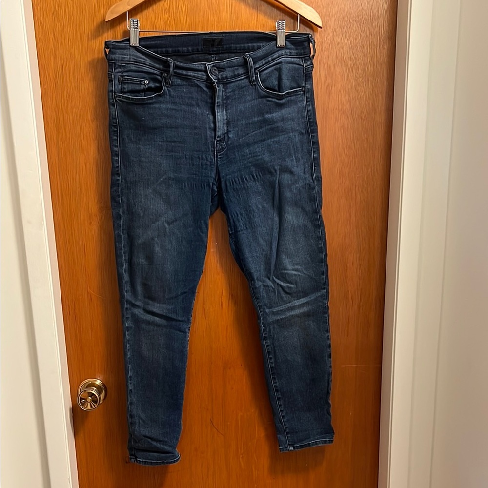 Mother “The Looker Crop” Dark Blue Jeans